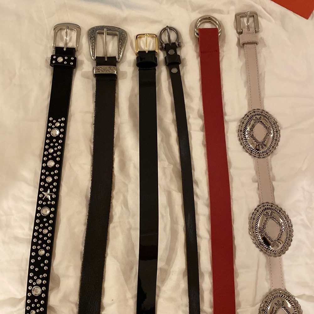 Set of belts